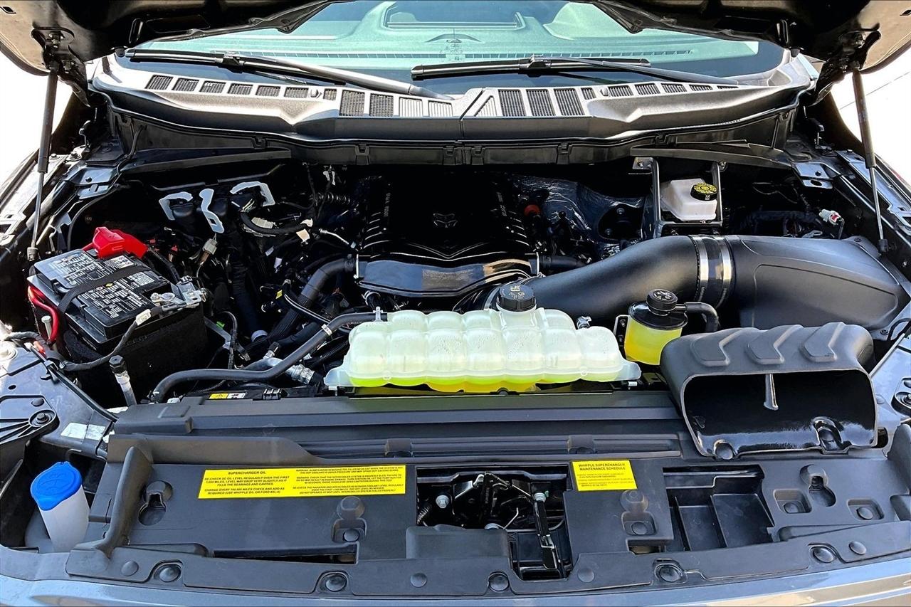 Ford F-150  2025