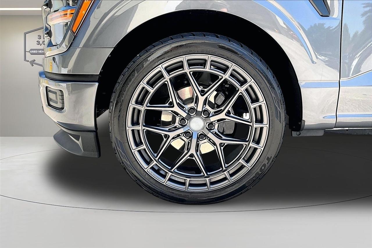 Ford F-150  2025