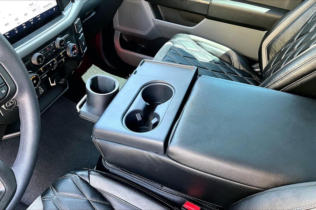 Ford F-150  2025