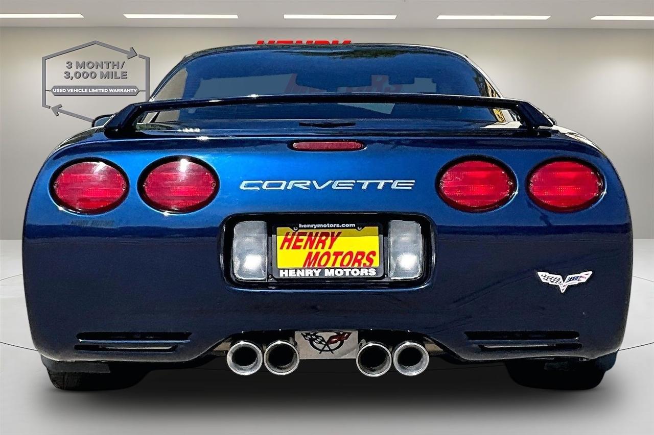 Chevrolet Corvette 2dr Coupe 2001