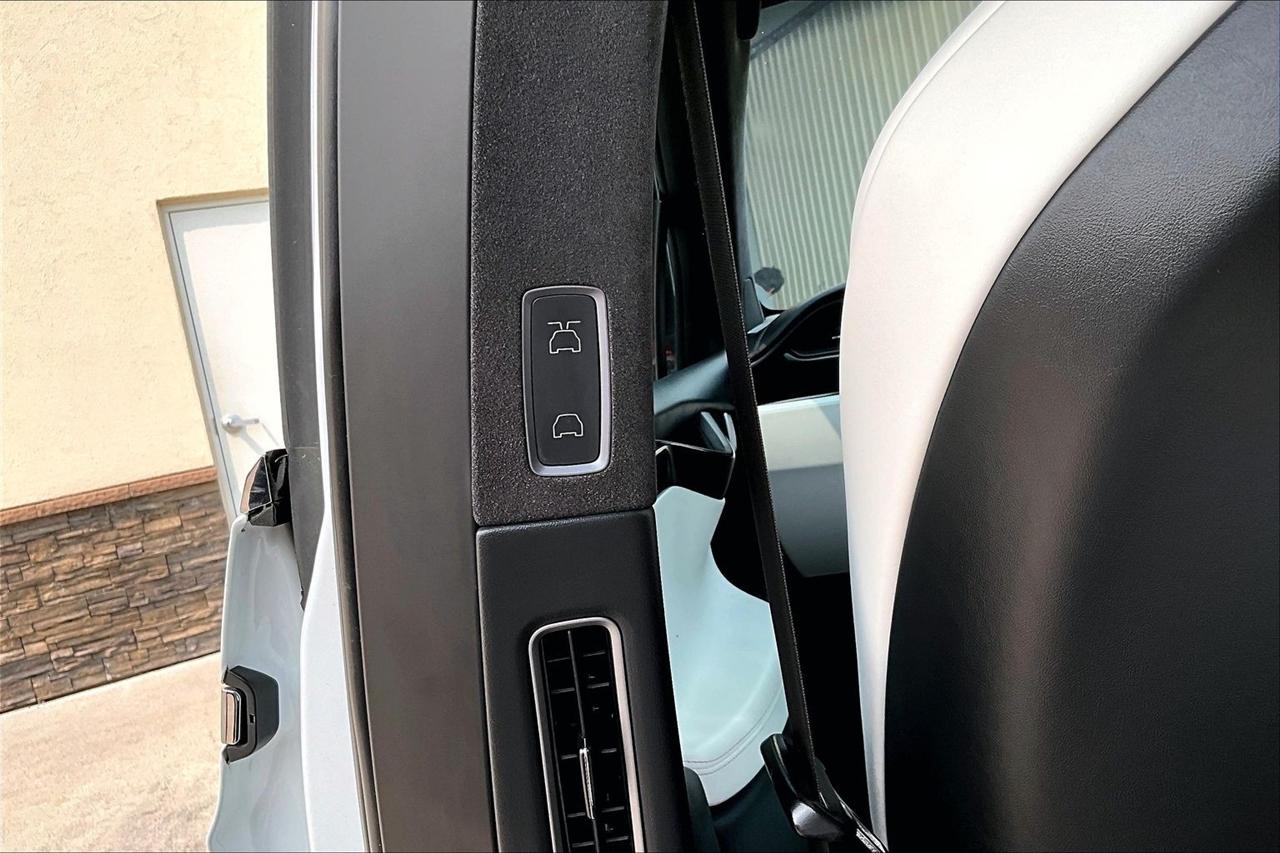 Tesla Model X 75D AWD *Ltd Avail* 2019