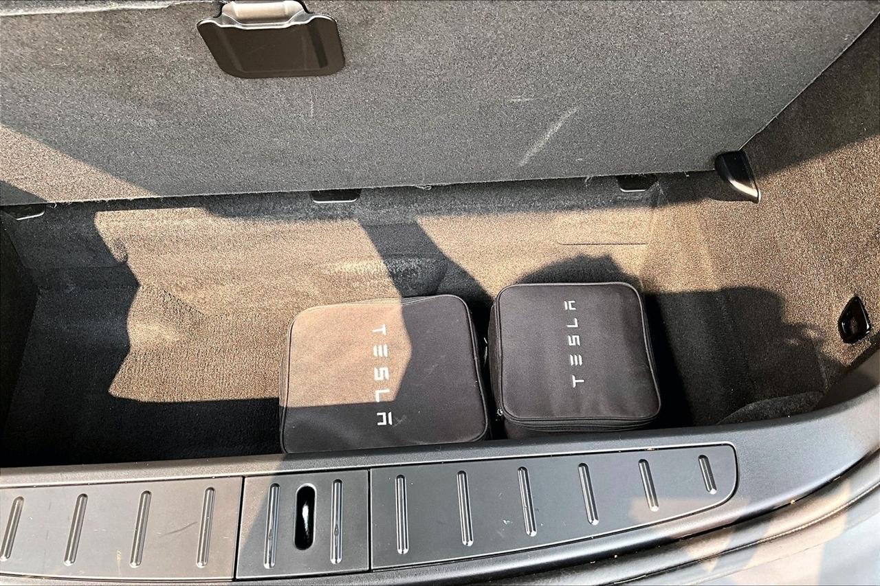 Tesla Model X 75D AWD *Ltd Avail* 2019