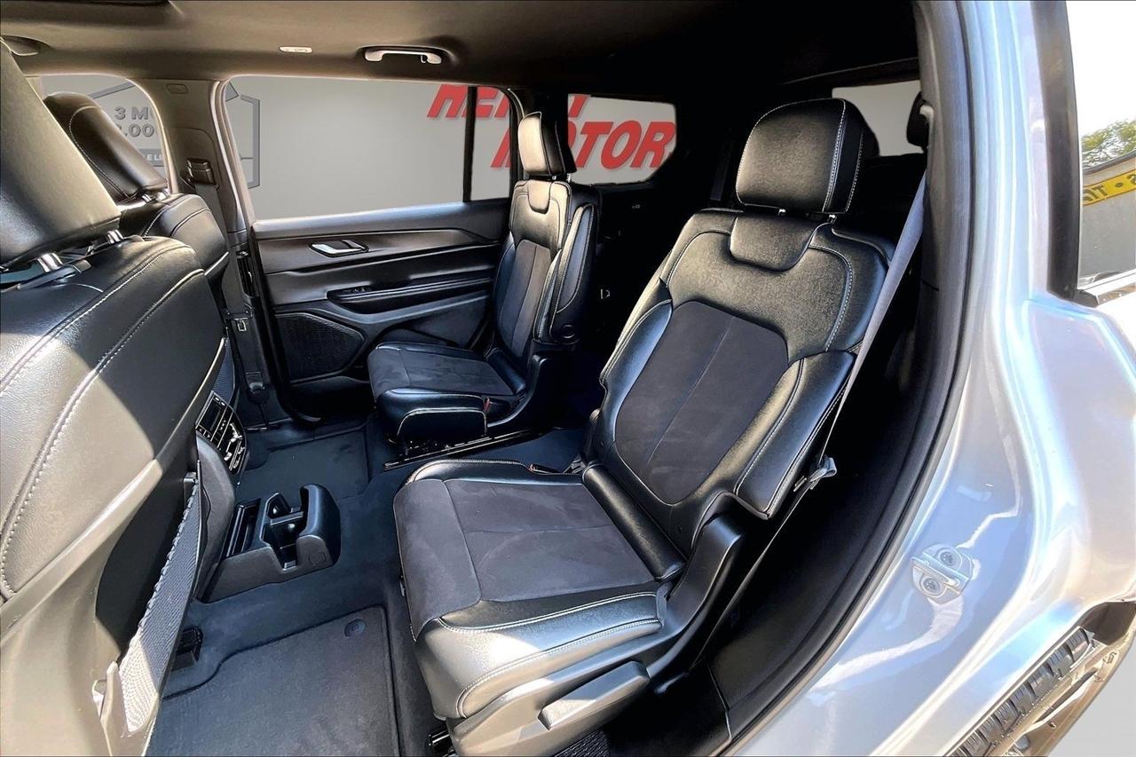 Jeep Grand Cherokee L Altitude 4x4 2023