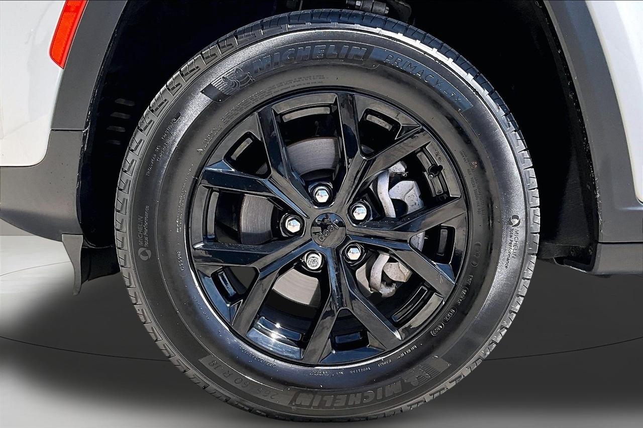 Jeep Grand Cherokee Altitude 4x4 2024