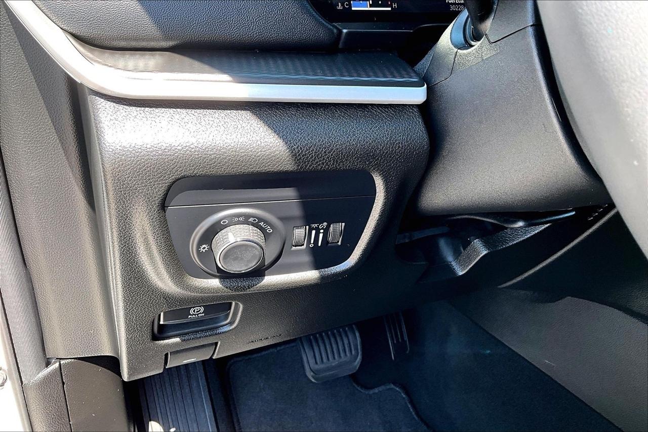 Jeep Grand Cherokee Altitude 4x4 2024