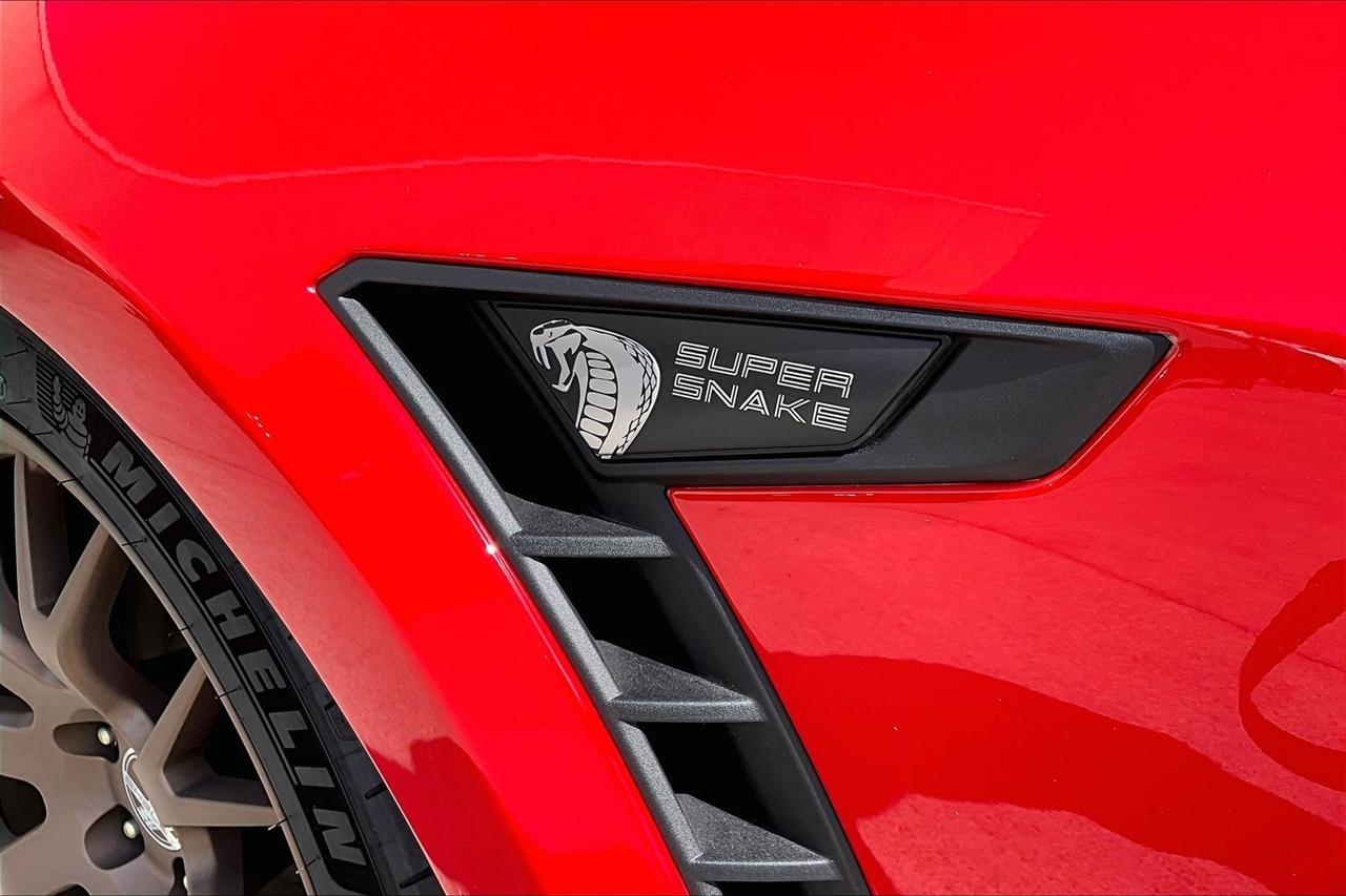 Ford Mustang  2024