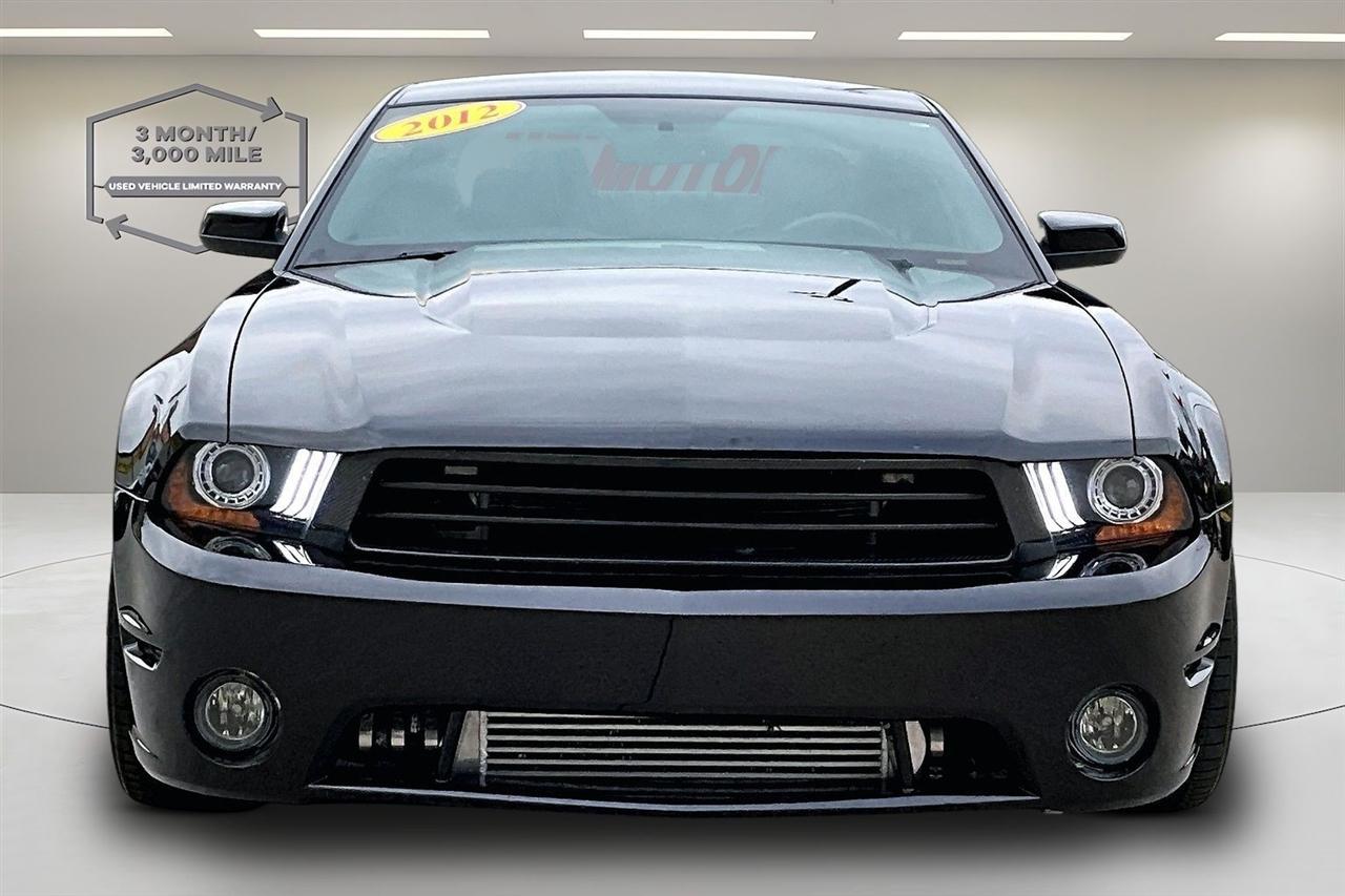 Ford Mustang  2012