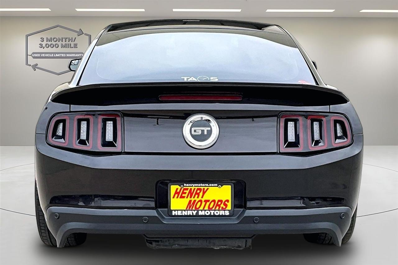 Ford Mustang  2012