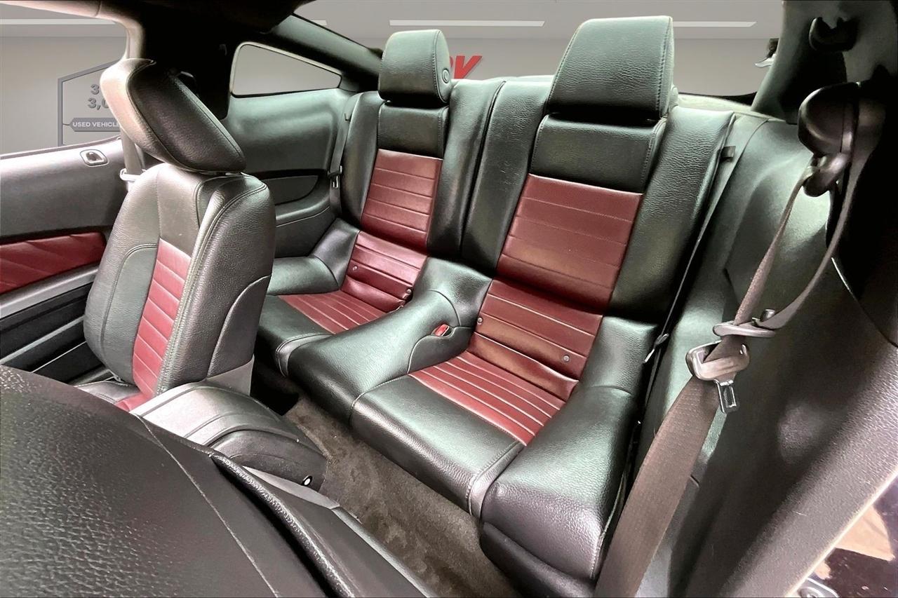 Ford Mustang  2012