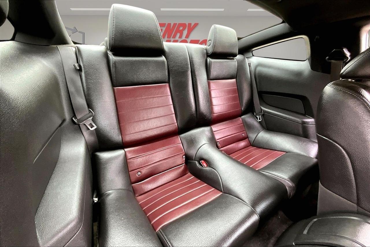 Ford Mustang  2012