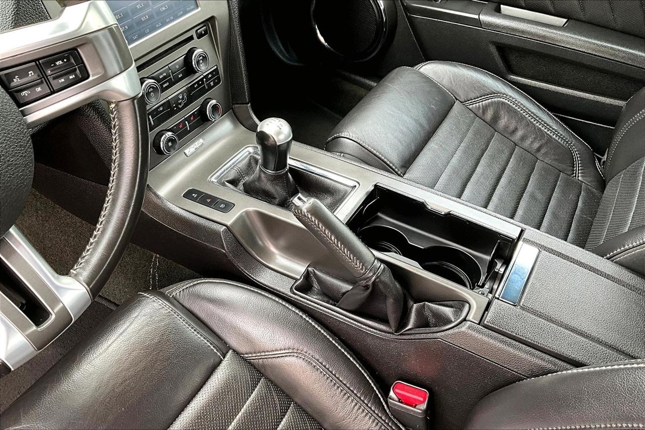 Ford Mustang  2014