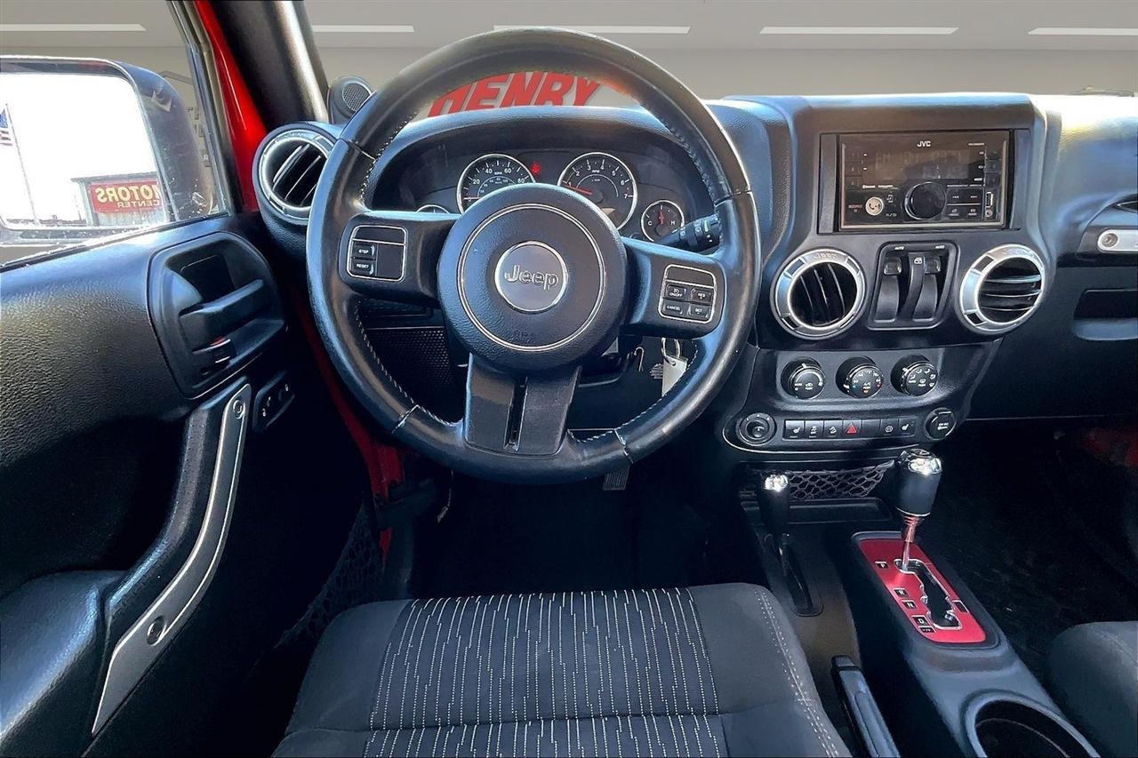 Jeep Wrangler 4WD 2dr Rubicon 2012