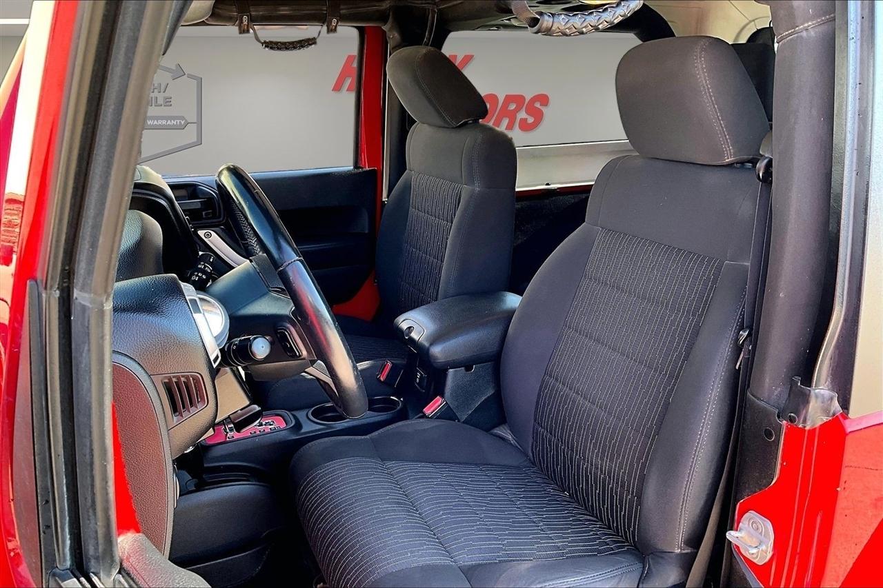 Jeep Wrangler 4WD 2dr Rubicon 2012