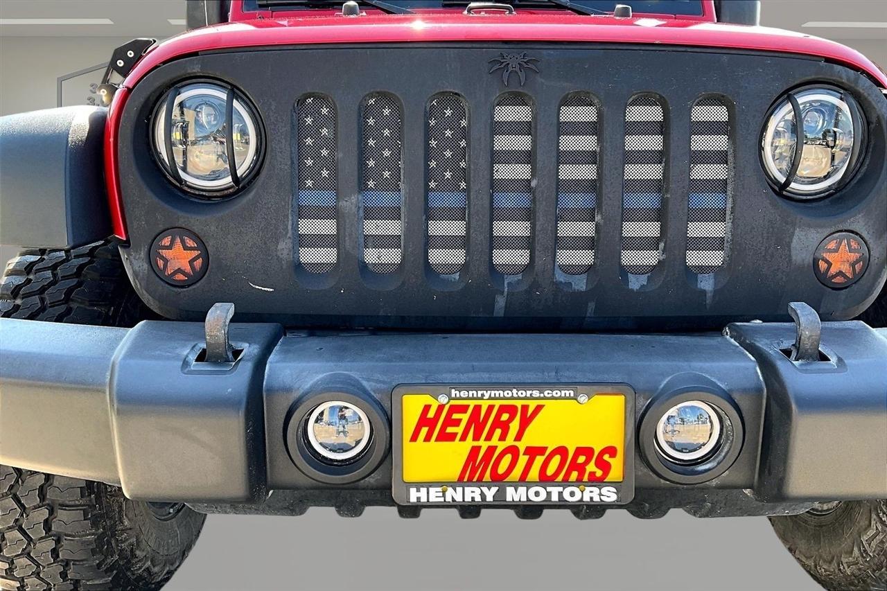 Jeep Wrangler 4WD 2dr Rubicon 2012