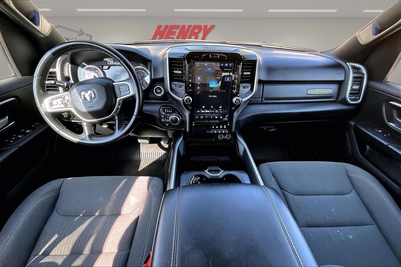 RAM 1500 Big Horn 4x4 Crew Cab 5'7" Box 2023