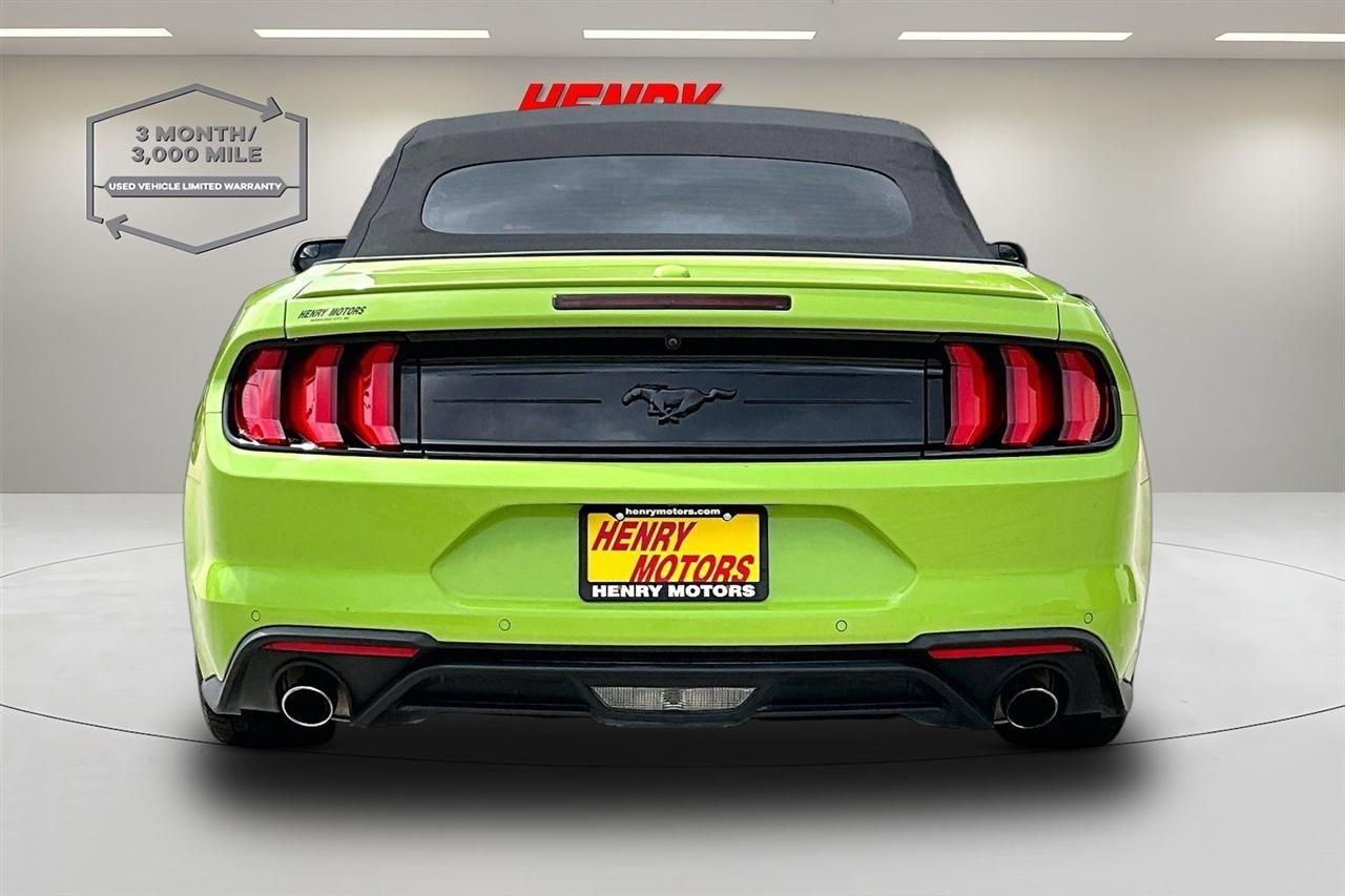 Ford Mustang EcoBoost Convertible 2020