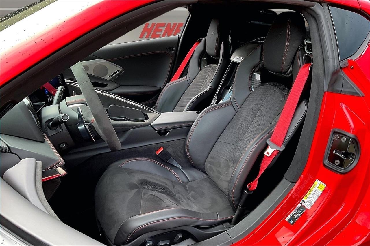 Chevrolet Corvette 2dr Stingray Cpe w/3LT 2020