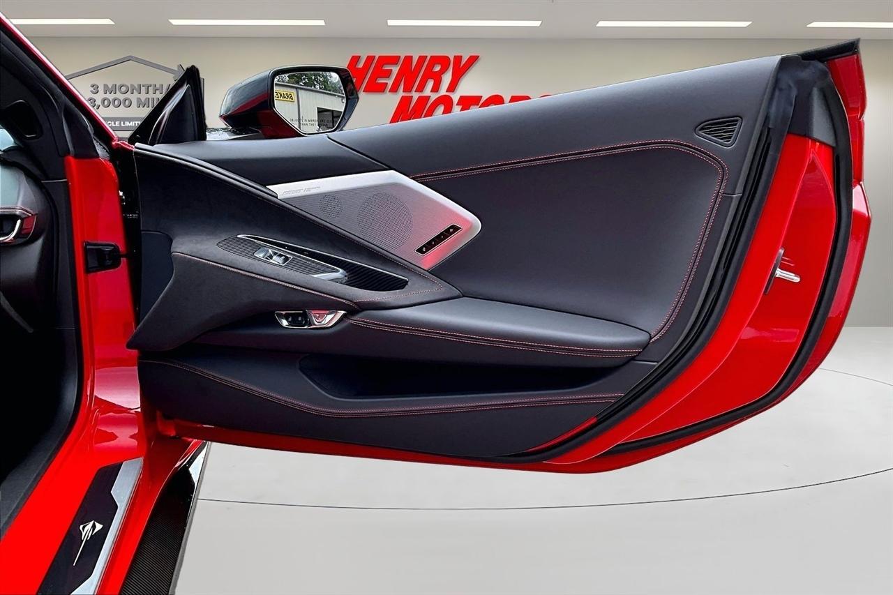 Chevrolet Corvette 2dr Stingray Cpe w/3LT 2020