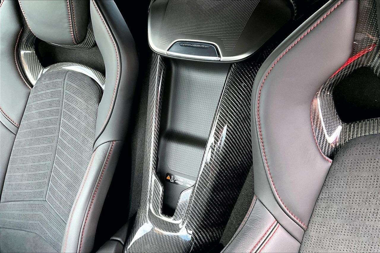Chevrolet Corvette 2dr Stingray Cpe w/3LT 2020