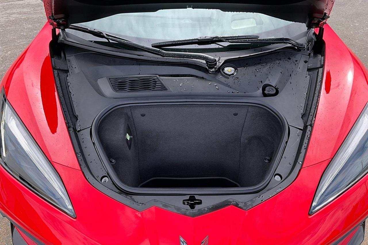 Chevrolet Corvette 2dr Stingray Cpe w/3LT 2020
