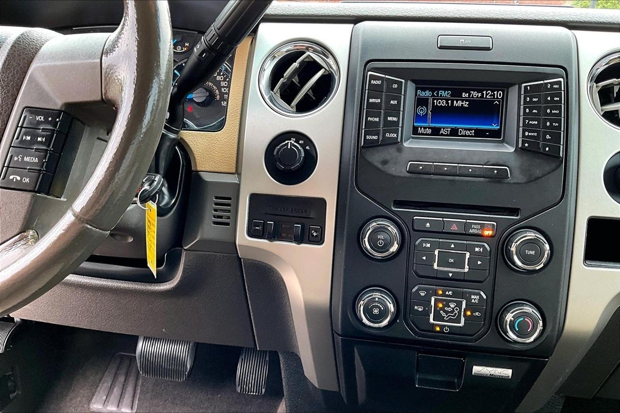Ford F-150 4WD SuperCab 145" Lariat 2014