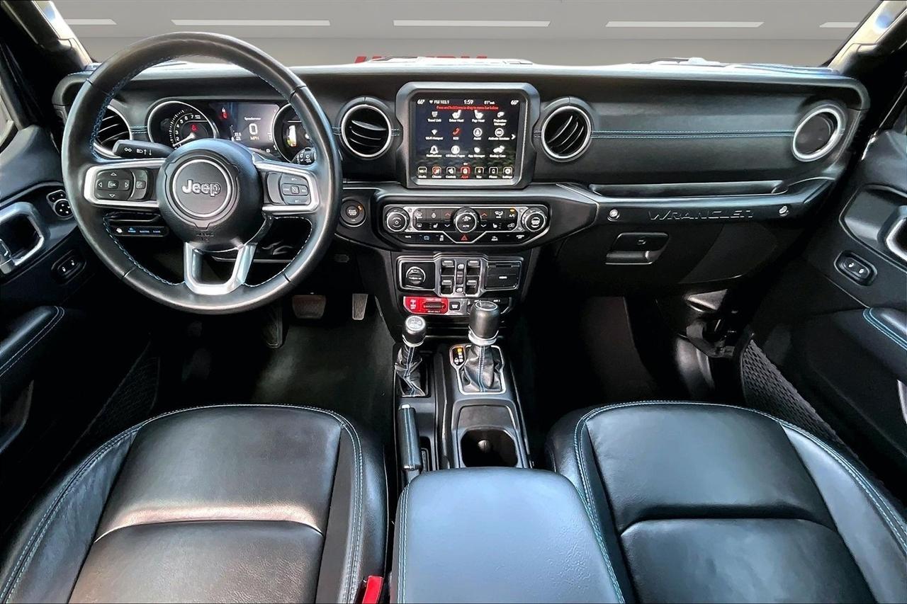 Jeep Wrangler photo 7