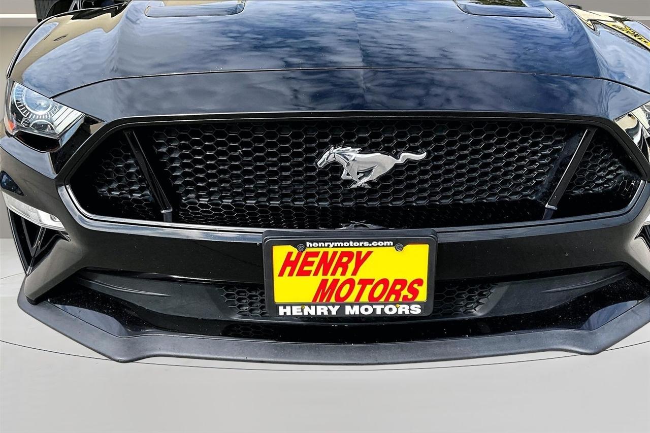 Ford Mustang photo 33