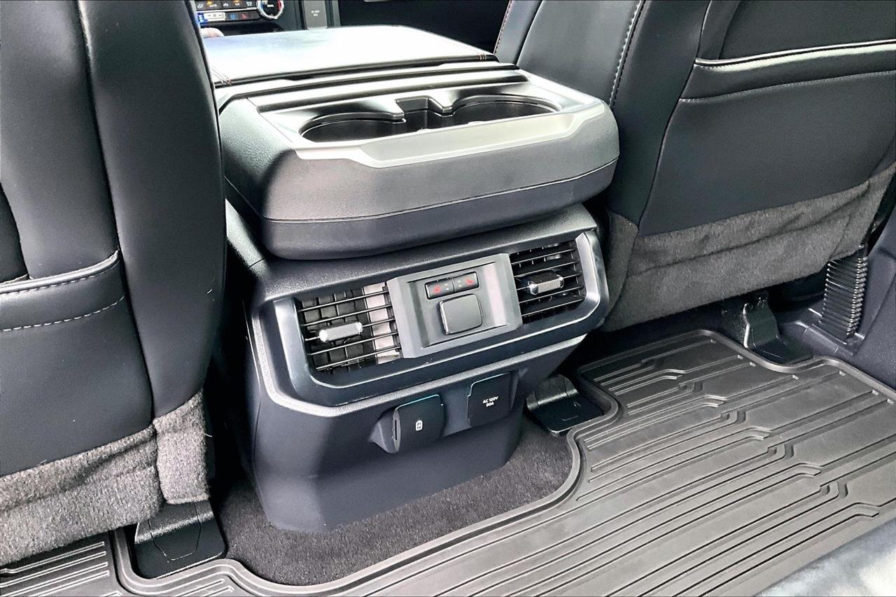 Ford F-150 photo 11
