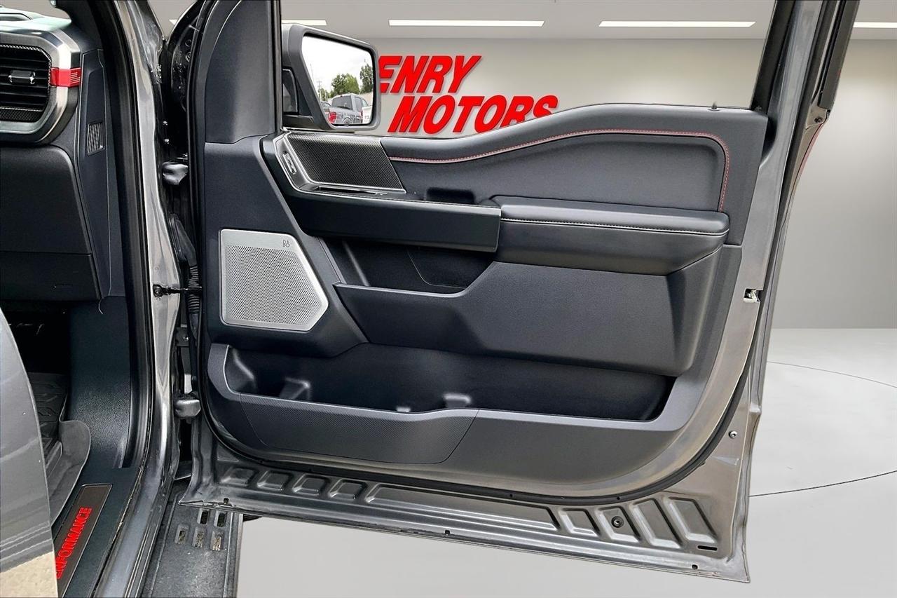 Ford F-150 photo 30