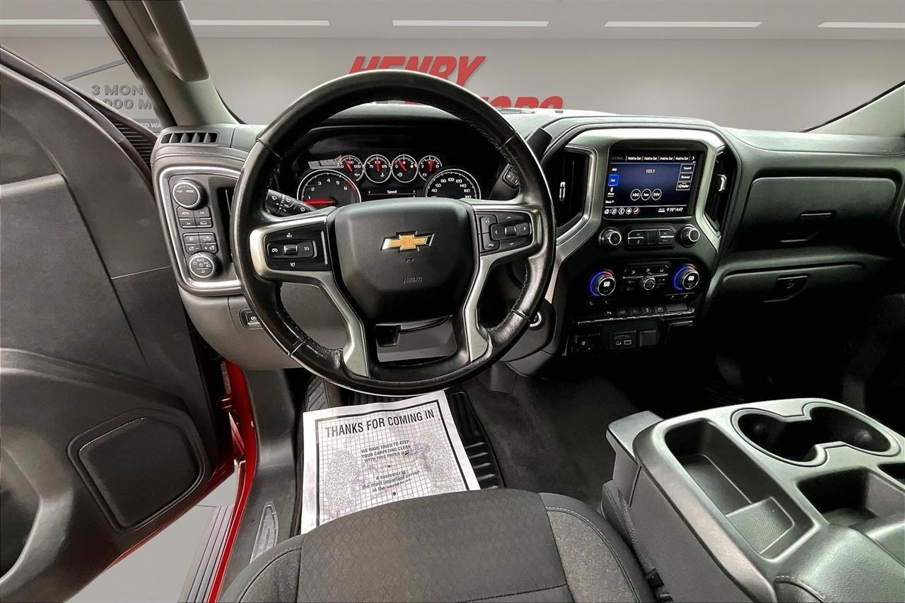Chevrolet SILVERADO  2020