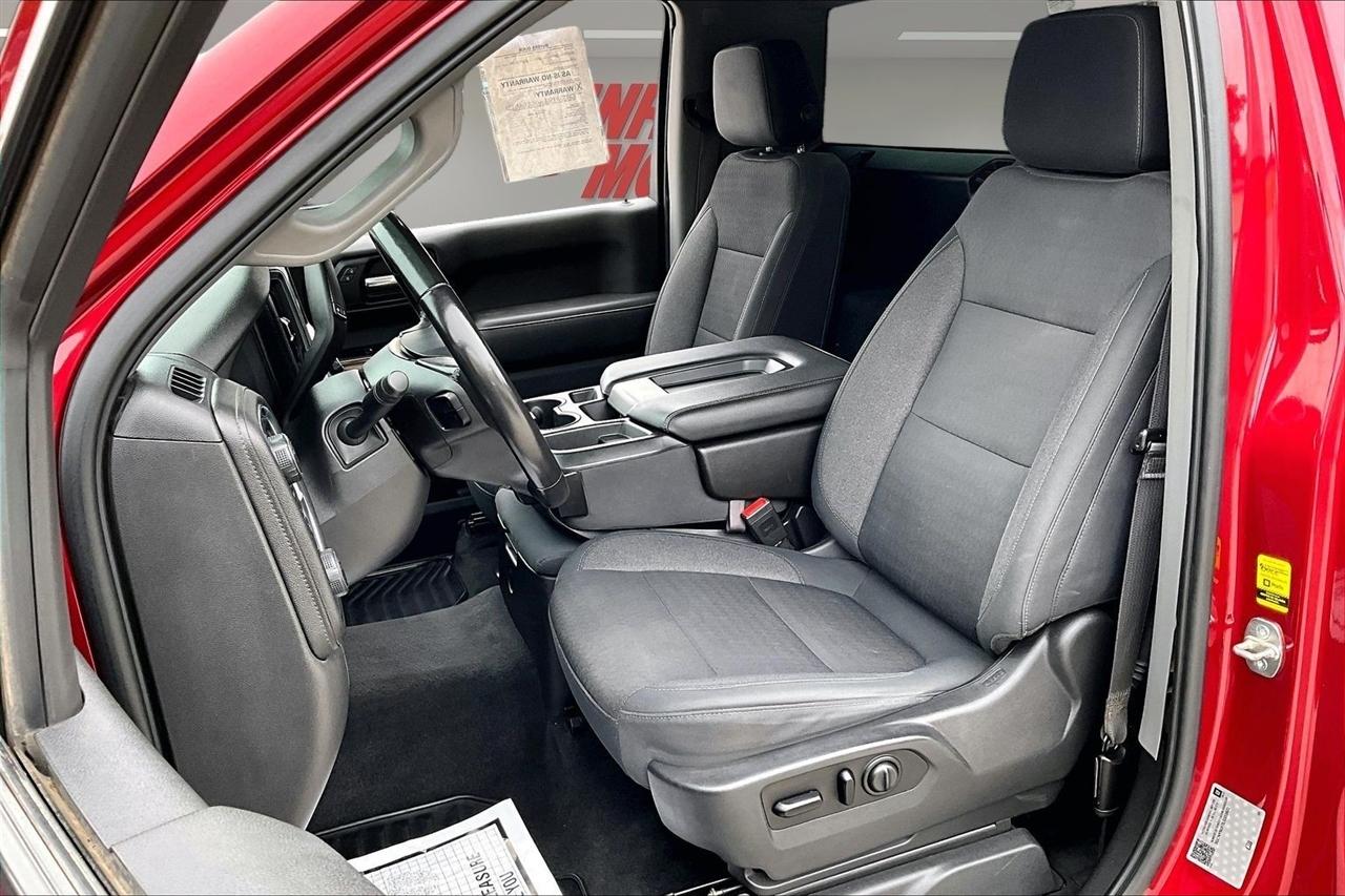 Chevrolet SILVERADO  2020