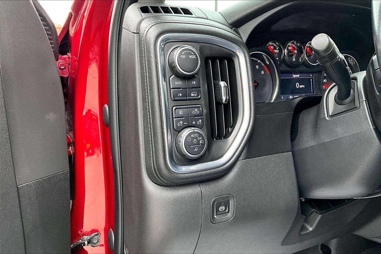Chevrolet SILVERADO  2020