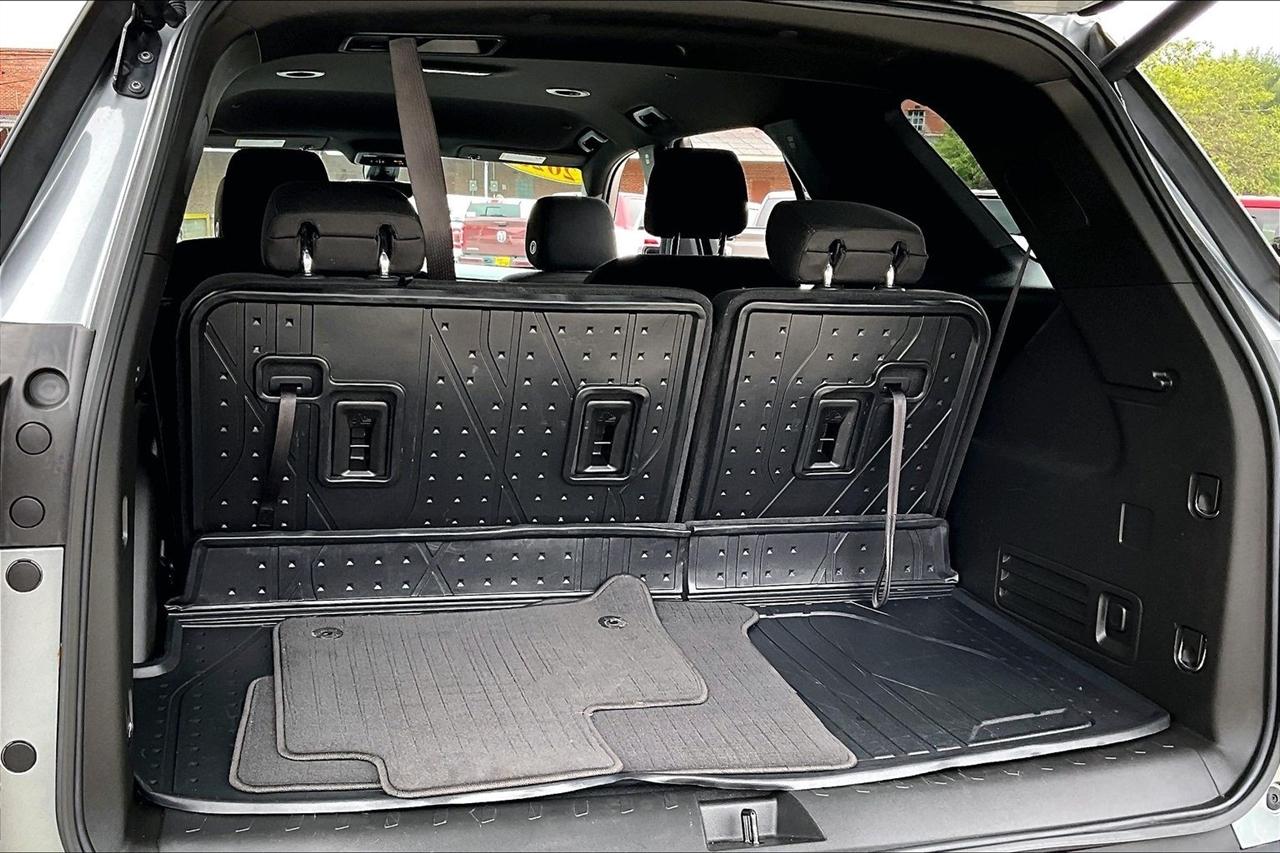 Chevrolet Traverse AWD 4dr LT Cloth w/1LT 2023