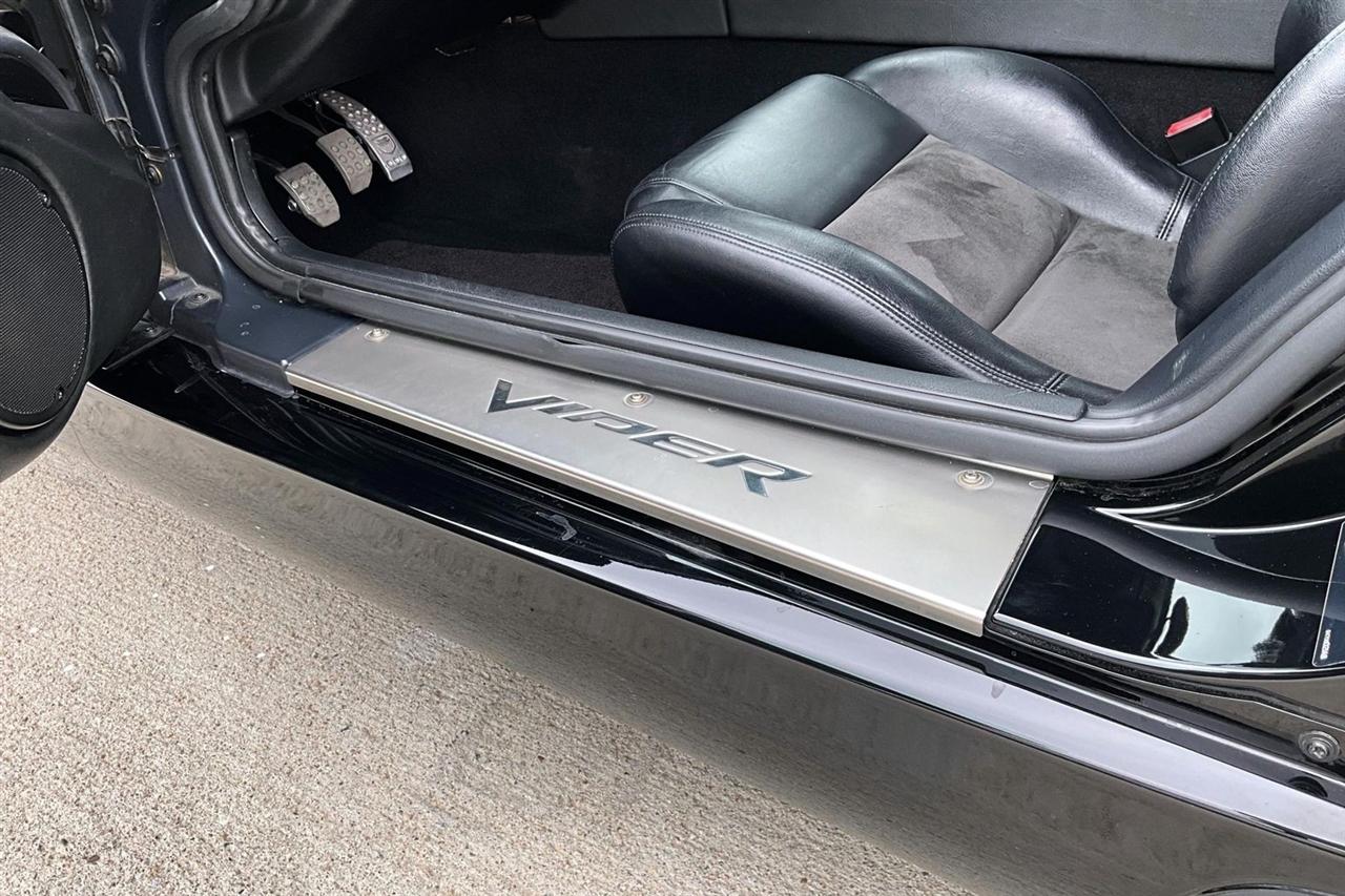 Dodge Viper photo 56
