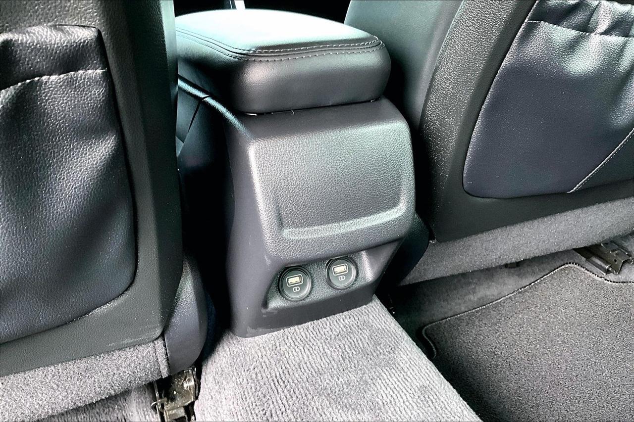 Kia K5 photo 10