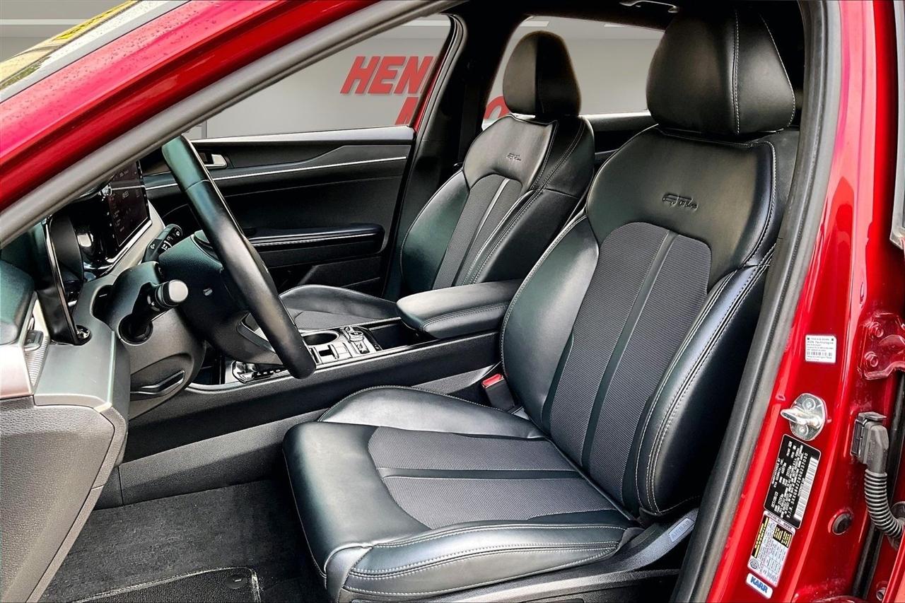 Kia K5 photo 23