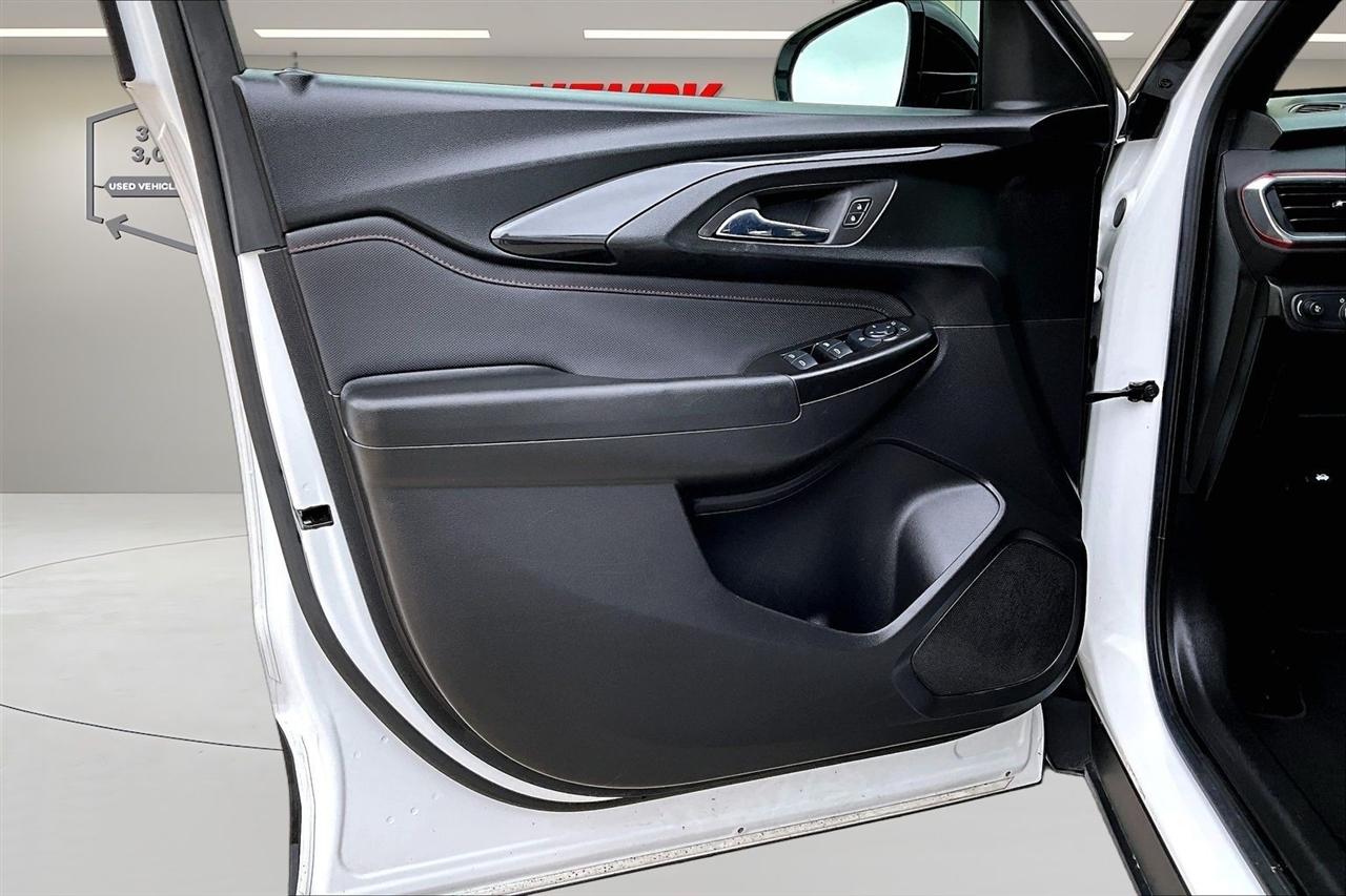 Chevrolet Trailblazer photo 21
