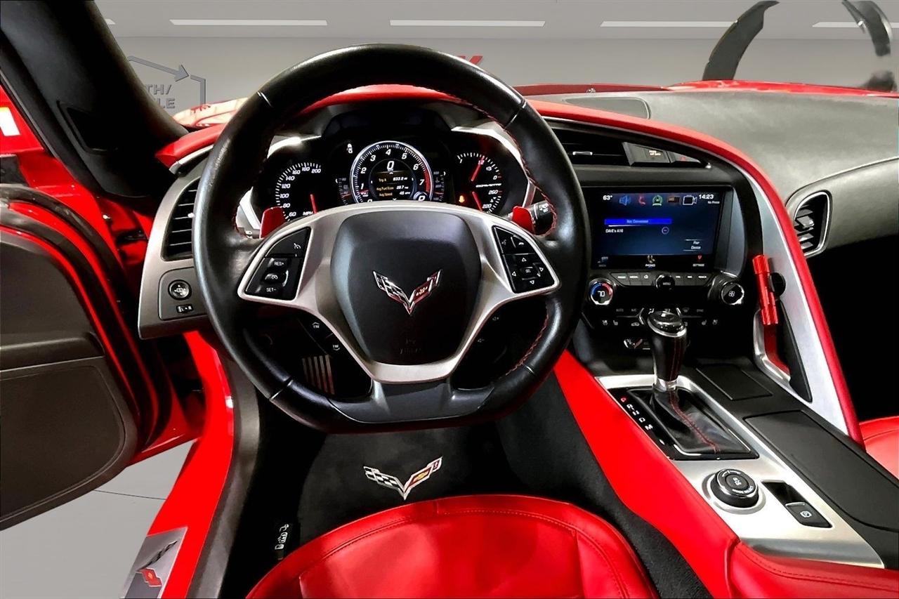 Chevrolet Corvette photo 8