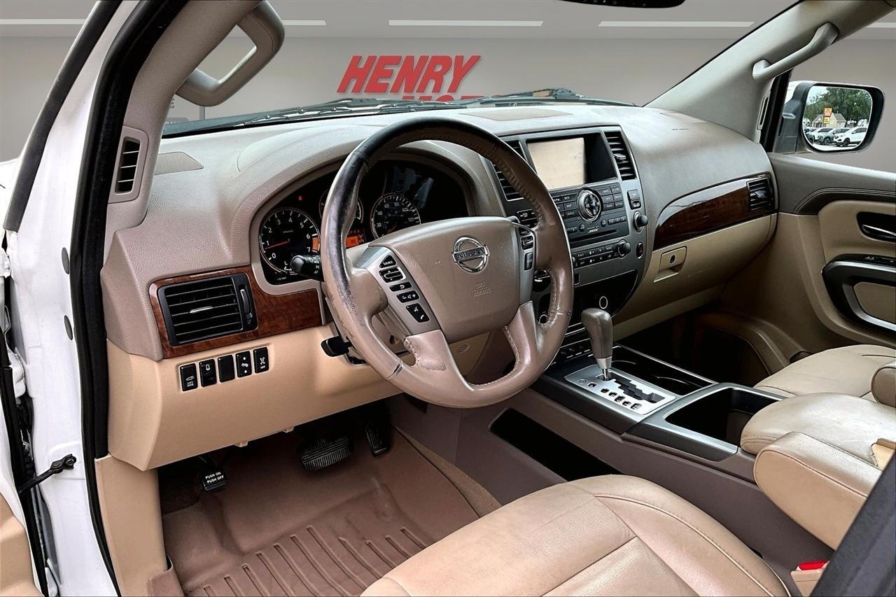 Nissan Armada photo 18