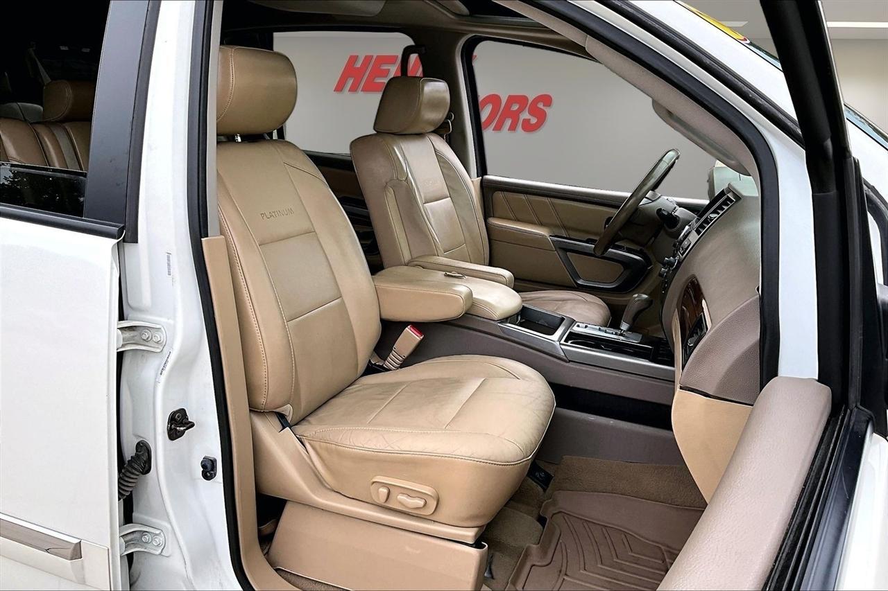 Nissan Armada photo 32