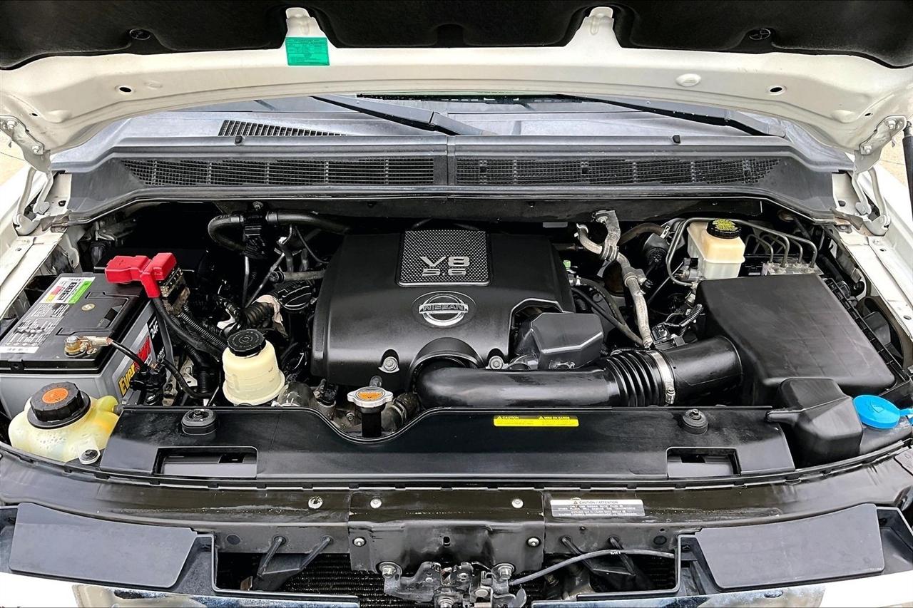 Nissan Armada photo 33