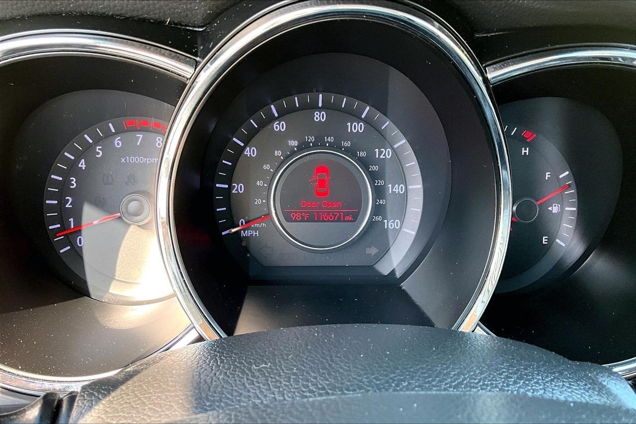 Kia Optima 4dr Sdn LX 2013