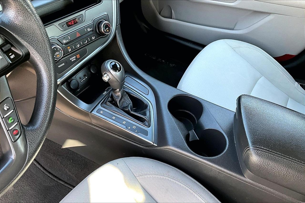 Kia Optima 4dr Sdn LX 2013