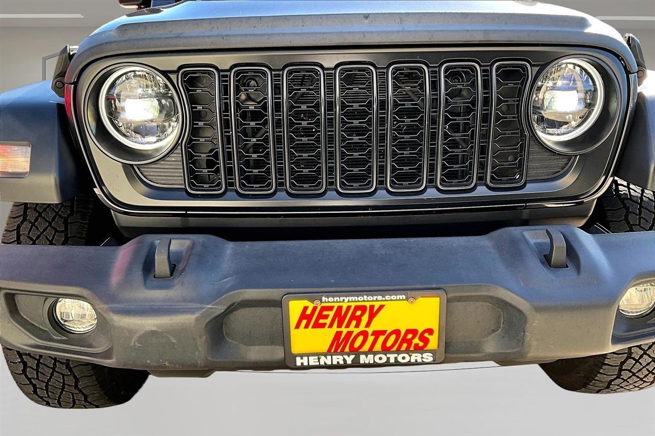 Jeep Wrangler photo 35