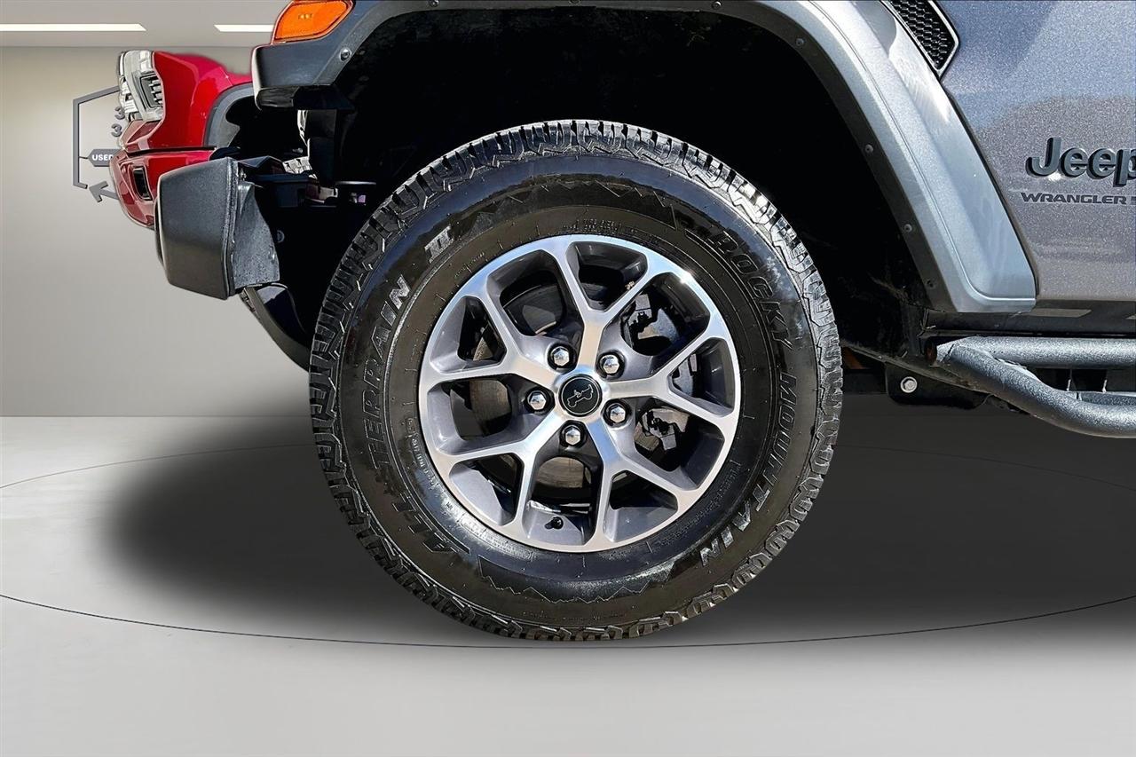 Jeep Wrangler photo 36
