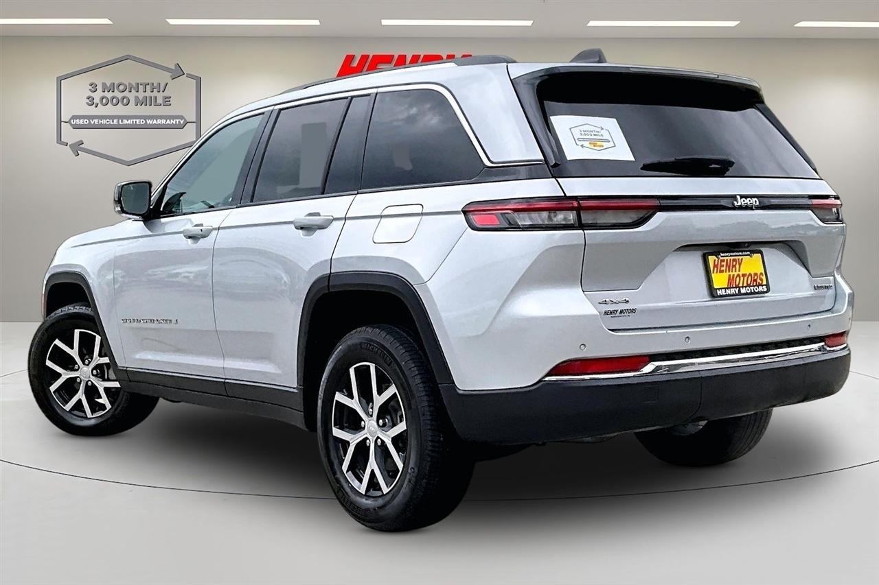 Jeep Grand Cherokee photo 4