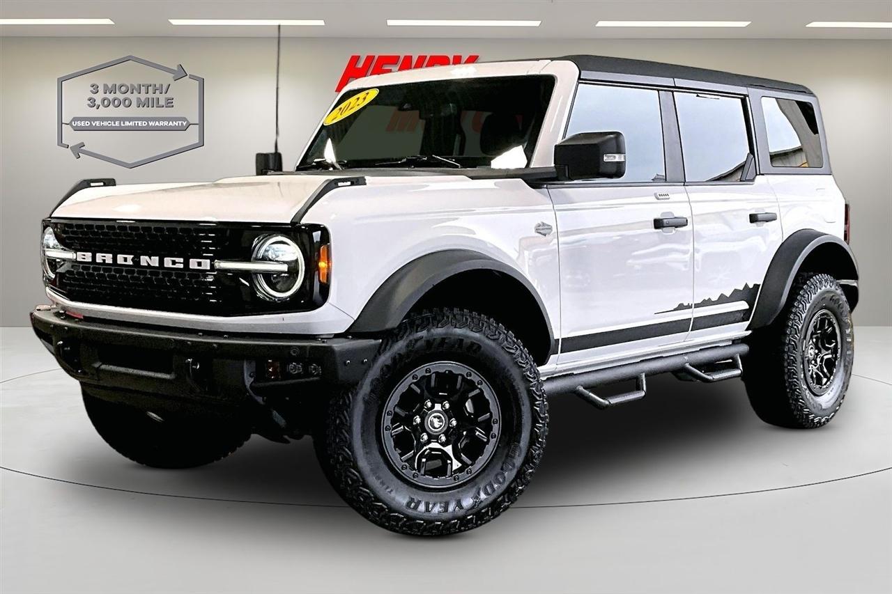 Ford Bronco photo 3