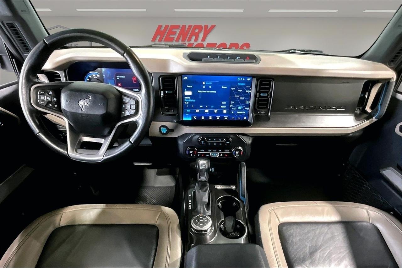 Ford Bronco photo 7
