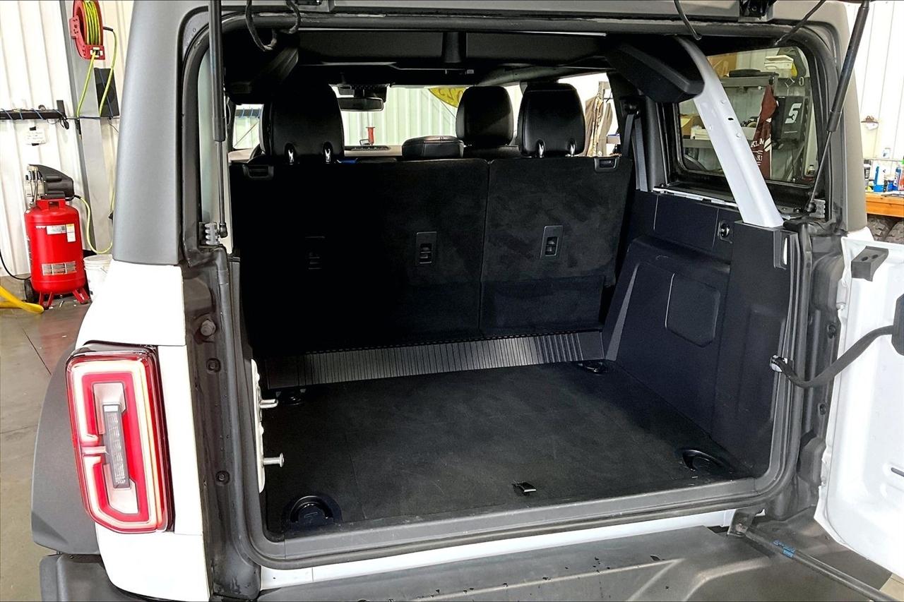 Ford Bronco photo 24