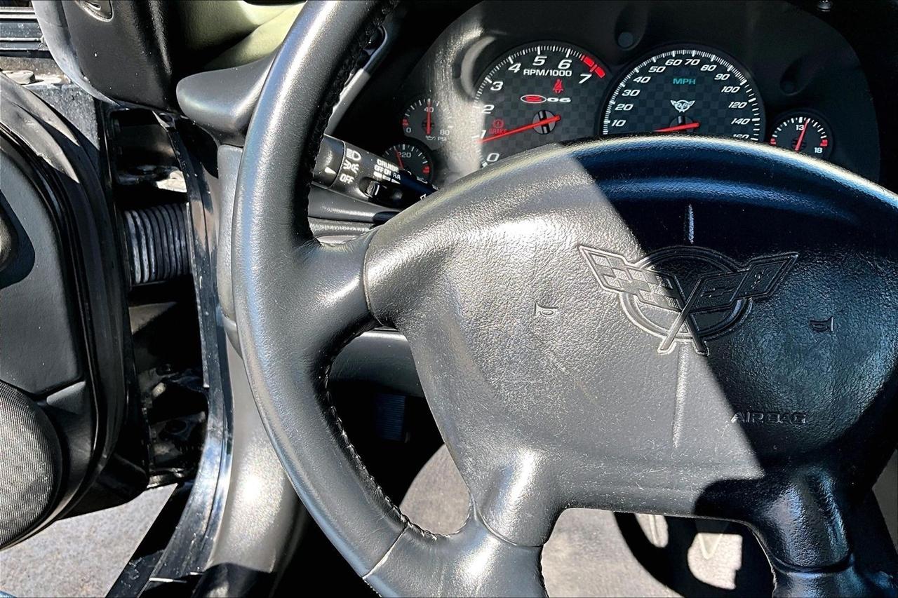 Chevrolet Corvette photo 10